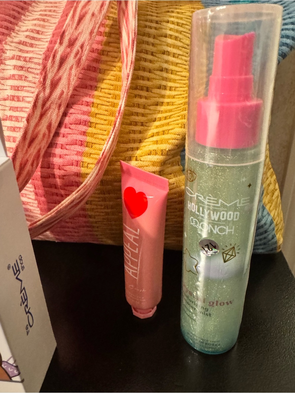 Cute Bundle deal. Bag plus more. - Picture 4 of 4